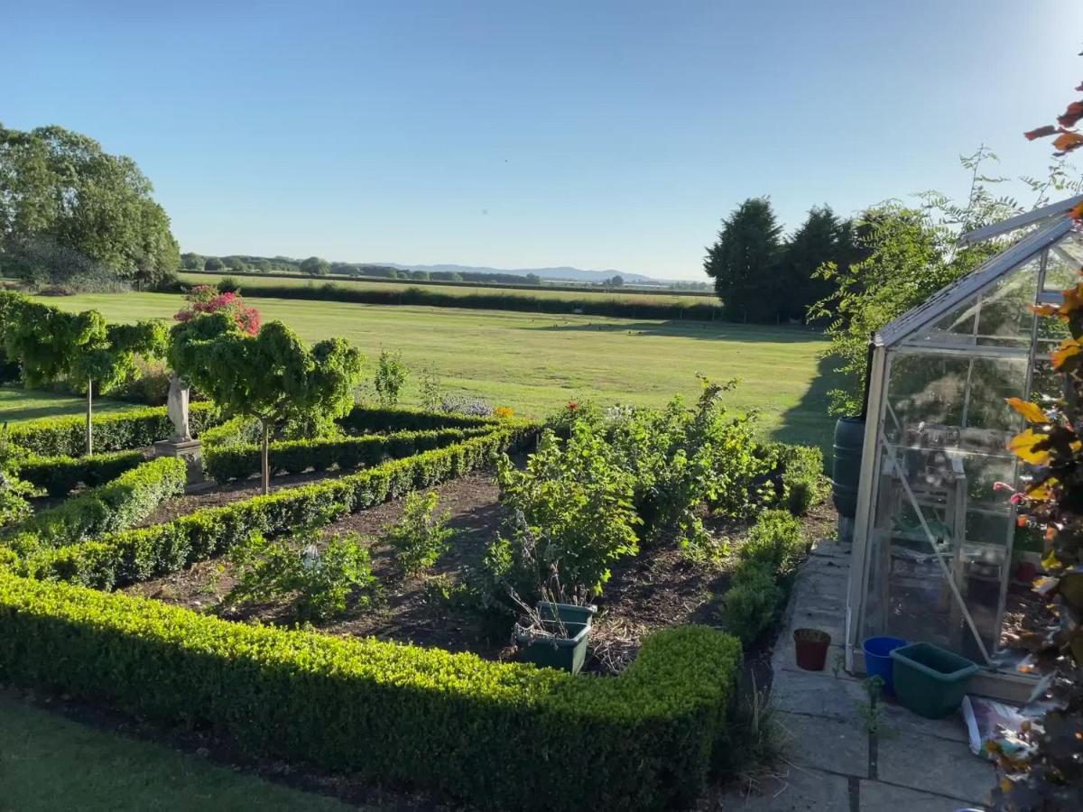 Nightingale B&B Pershore Exterior photo